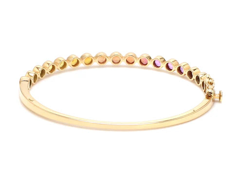 Joya elegante en oro o plata con fancy diamonds multicolor — Amelia Maia.