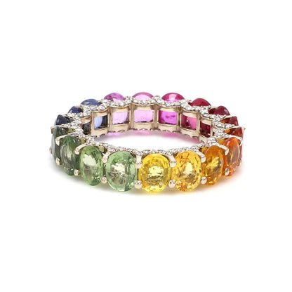 Anillo eternity oval multicolor en plata 925 con diamantes de laboratorio sostenibles — Amelia Maia.