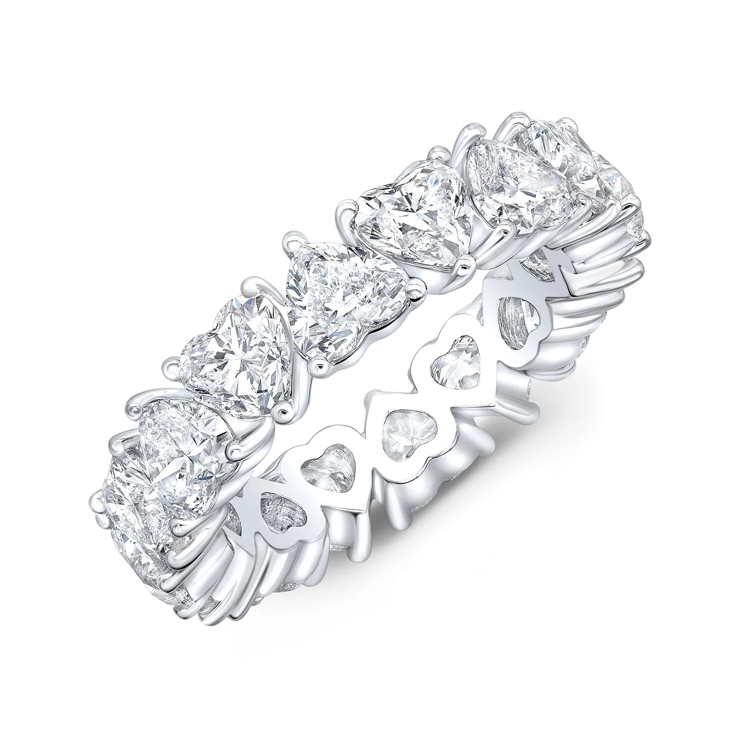 Anillo eternity con diamantes corte corazón 7.00 ct en oro blanco — Amelia Maia.