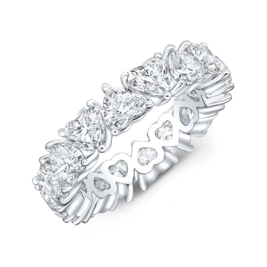 Anillo eternity con diamantes corte corazón 7.00 ct en oro blanco — Amelia Maia.