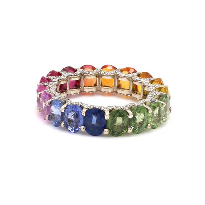 Anillo eternity oval multicolor oro amarillo 14k con diamantes de laboratorio de colores y blancos — Amelia Maia.