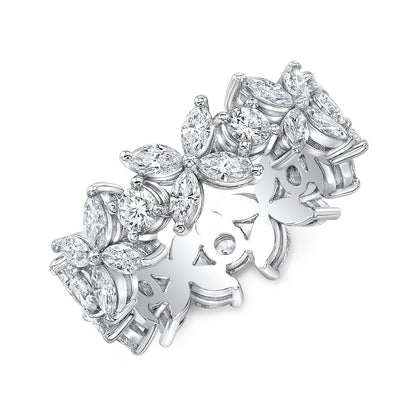 Anillo eternity con diamantes marquesa y redondos 2.60 ct en oro blanco — Amelia Maia.