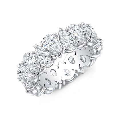 Anillo eternity con diamantes corte pera 5.00 ct en oro blanco — Amelia Maia.