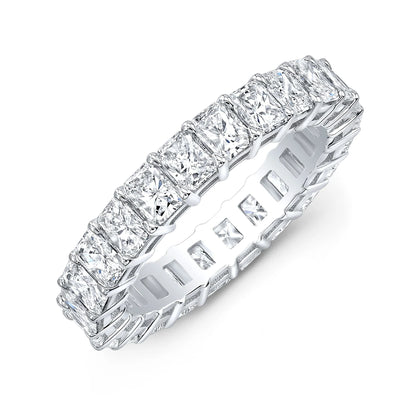 Anillo eternity con diamantes corte radiante 5.00 ct en oro blanco — Amelia Maia.