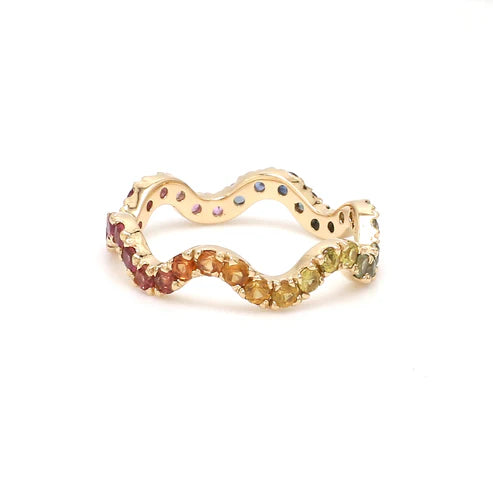 Anillo ondulado con diamantes de laboratorio de colores — Amelia Maia.