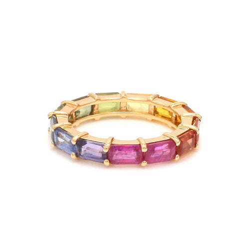 Anillo eternity octagonal multicolor en oro amarillo 14k con diamantes de laboratorio de colores — Amelia Maia.